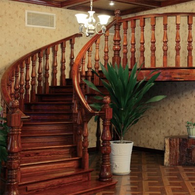 实木楼梯